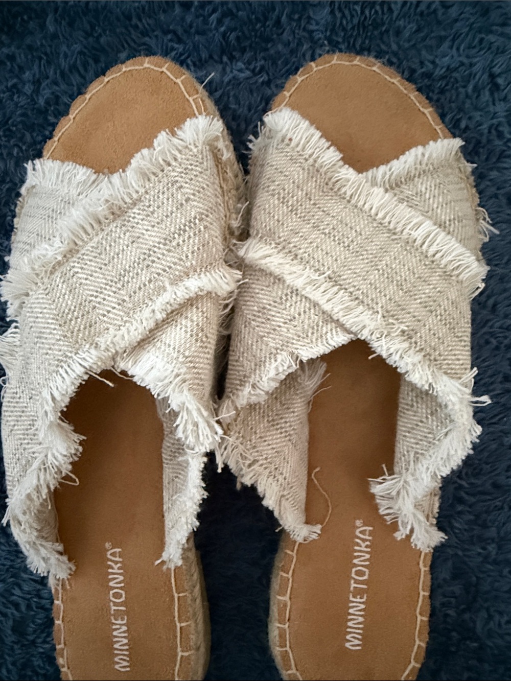 Minnetonka Beige Frayed Crisscross espadrille Slide Mules 11